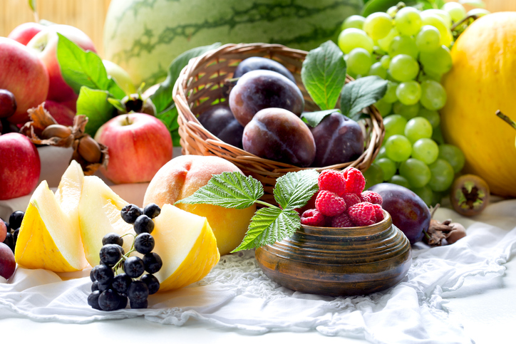 Pobedite vrućinu voćem i čajevima: Osvežite telo i sačuvajte zdravlje