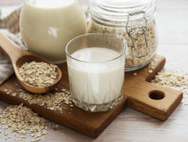 Ovseno mleko: Za zdravo srce i kosti