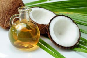 Kokosovo ulje: Da li je laurinska kiselina korisna za lečenje akni?