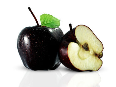 Crne jabuke su riznica vitamina i minerala: Saznajte kako utiču na zdravlje