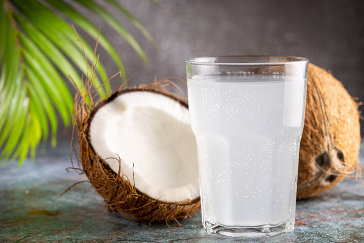 Naučna istraživanja: Kokosova voda može pomoći kod ulceroznog kolitisa
