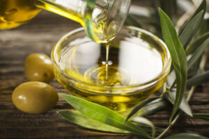 Najzdravija masnoća na svetu: Ovo su lekovita svojstva maslinovog ulja