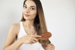 Frizeri otkrivaju: Kako da na prirodan način ispravite kosu kod kuće