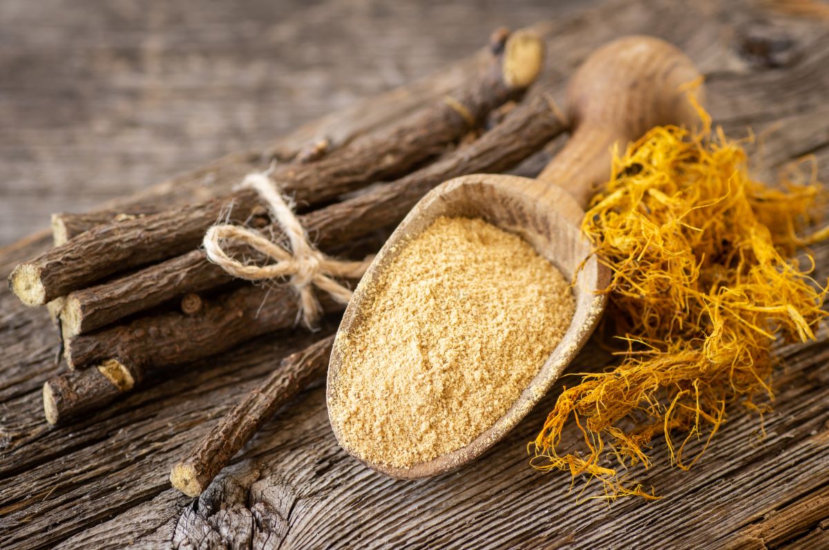 Sladić, shilajit i silimarin: Prirodni lekovi za masnu jetru